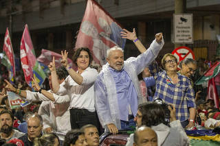 Lula em campanha com Tebet e Marina em Juiz de Fora (MG)