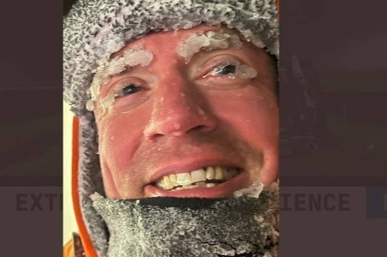 Repórter Reed Timmer fica com sobrancelhas congeladas em nevasca nos EUA