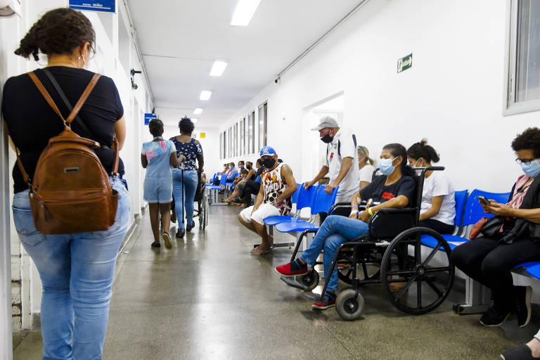 Sob PSDB, gestão da saúde em SP fica mais privada e cai oferta de leitos do SUS
