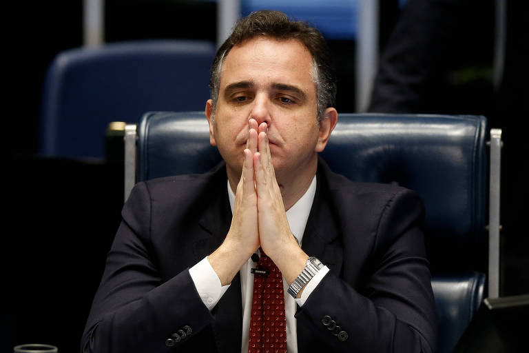 Rodrigo Pacheco, presidente do Senado, durante sessão