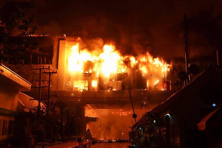 Incêndio em cassino no Camboja deixa ao menos 19 mortos e 60 feridos