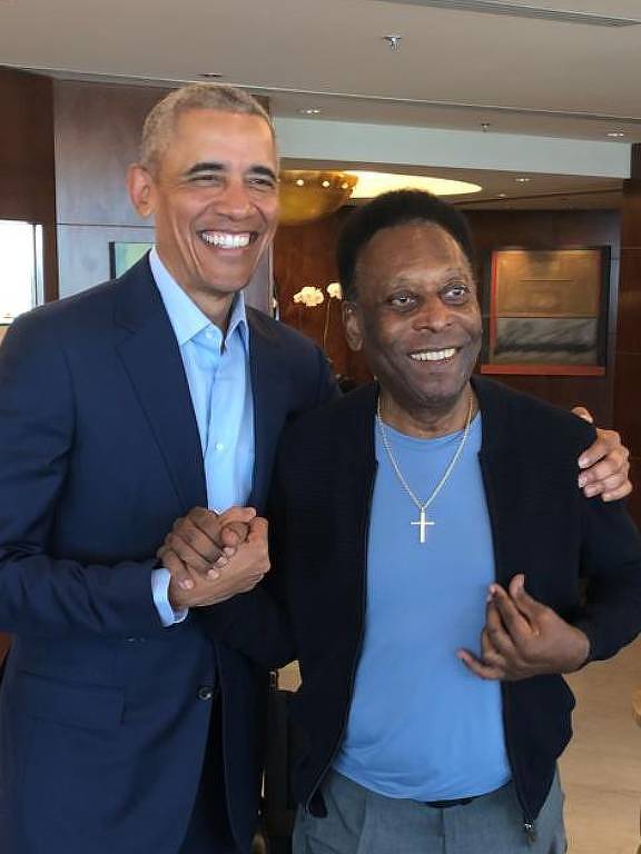 O ex-presidente dos Estados Unidos Barack Obama visitou o Brasil em 2019 e fez questão de conhecer Pelé