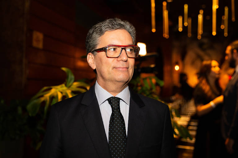 Fábio Prieto assume a pasta da Justiça. Desembargador, é ex-presidente do Tribunal Regional Federal da 3ª Região e foi corregedor-geral da Justiça Federal. Ele integra o Conselho de Ética da Presidência da República