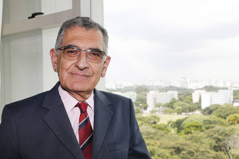 Ex-reitor e ex-vice reitor da USP, Vahan Agopyan é professor de engenharia civil na Escola Politécnica da universidade e já trabalhou em vários espaços da administração universitária uspiana. Ele assume a pasta da Ciência e Tecnologia
