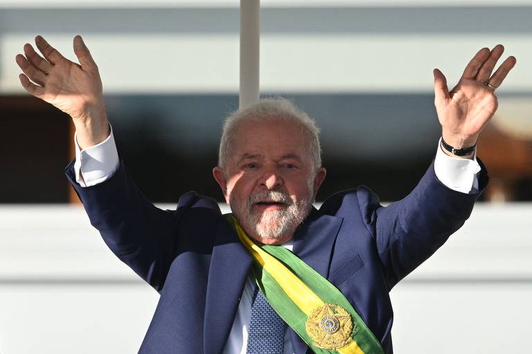 Lula na rampa do Planalto: veja fotos de 2003, 2007 e 2023