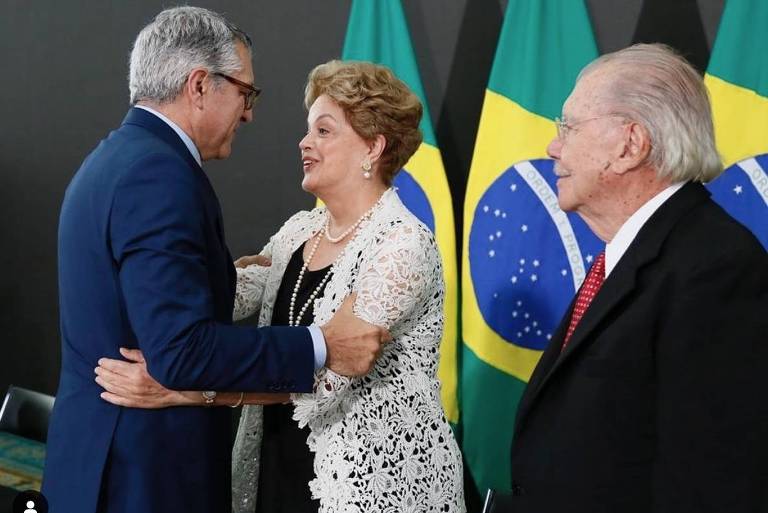 Dilma Houssef comparece na posse de Alexandre Padilha como  ministro-chefe da Secretaria de Relações Institucionais da Presidência da República