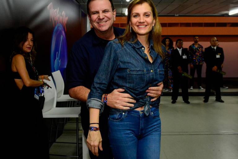 Eduardo Paes (PSD) é casado com Cristine Paes para o Rock in Rio, realizado bianualmente na capital fluminense e que reúne diversas celebridades da música nacional e internacional
