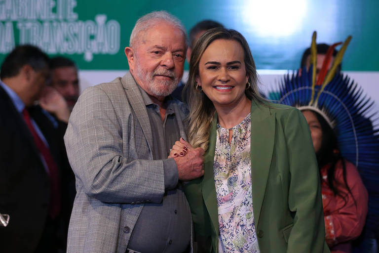 Presidente da União Brasil defende ministra desgastada por elo com milicianos