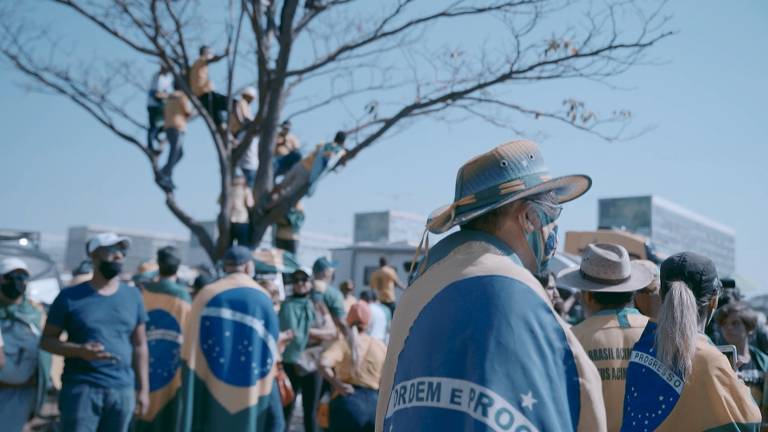 Cena da série documental 'extremistas.br', sobre a ascensão dos movimentos radicais no Brasil