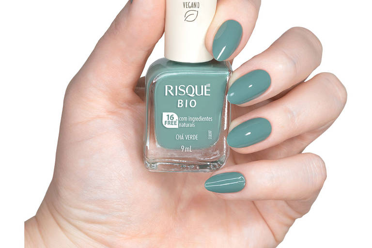 Esmalte Chá Verde, da Risqué Bio, linha de esmaltes sem químicos nocivos e produzida com menos plástico