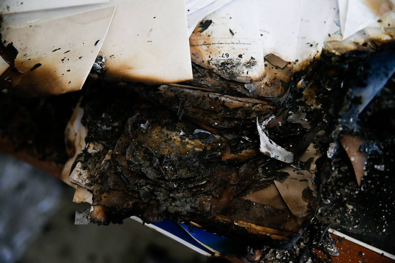 Detalhe da destruição provocada pelos golpistas no gabinete da presidência do STF 