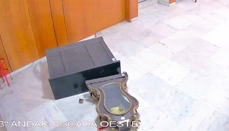 Imagens inéditas das câmeras de segurança do Palácio do Planalto