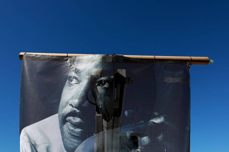 Imagem de Martin Luther King Jr. durante evento em homenagem a ativista em Liberty City, próximo a Miami, nos EUA