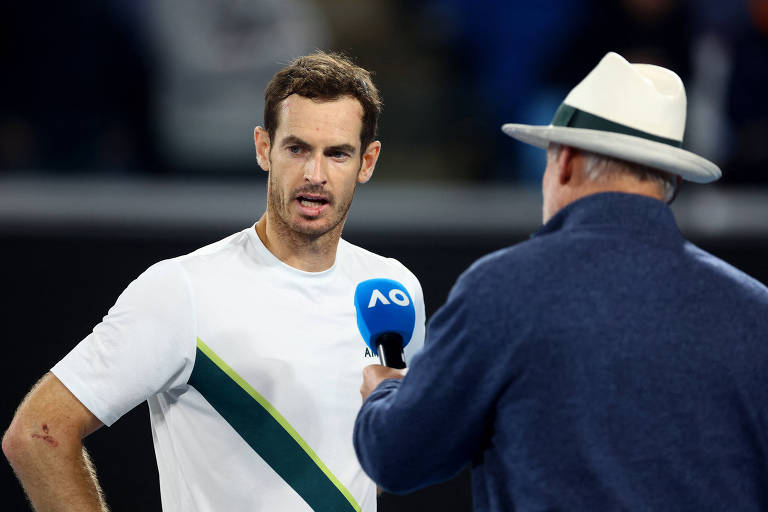 Andy Murray dá entrevista a Australian Open TV após vencer Thanasi Kokkinakis


