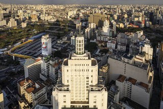 Vista aérea do prédio do Santander, no edifício Altino Arantes, no centro de SP