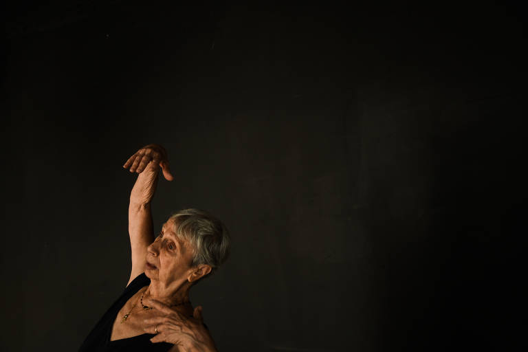 Marika Gidali: 'Foi pela dança que superei o Holocausto' - 26/01/2023 -  Cotidiano - Folha