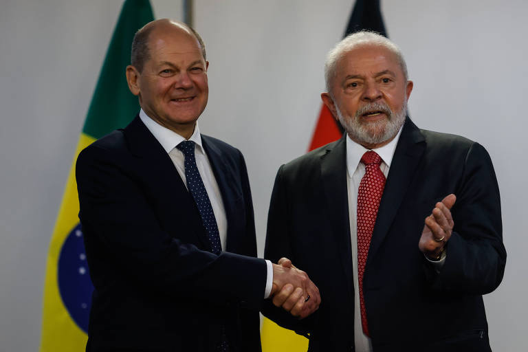 Lula diz não ter interesse em enviar munição à Ucrânia e propõe fórum de paz