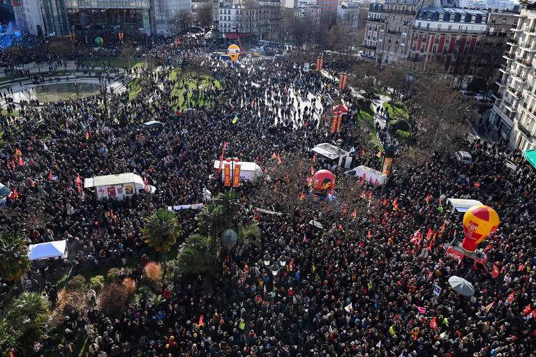 Protestos na França voltam a desafiar proposta de reforma da Previdência de Macron