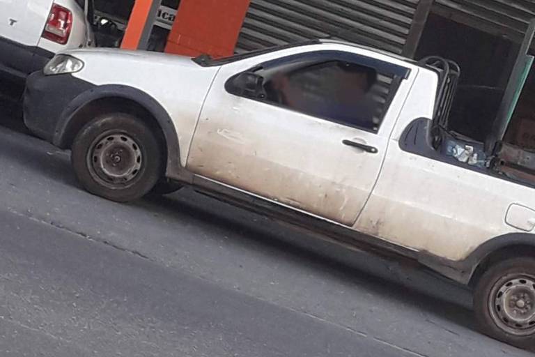 A foto mostra o veículo que teria sido usado nos ataques às mulheres em Belo Horizonte