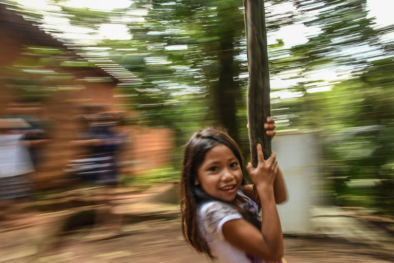 Quase metade dos cerca de 700 habitantes da Terra Indígena Jaraguá são crianças guaranis