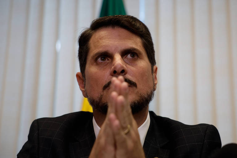 Bolsonaro na cena do crime