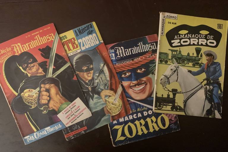 Edição Maravilhosa e Álbum Gigante, revistas dos anos 50 com o Zorro mexicano, e a do Zorro americano, de 1961 (Ebal)
