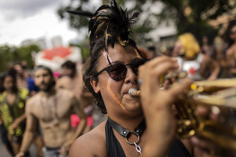 Veja fotos do bloco Pyranha no pré-Carnaval de São Paulo