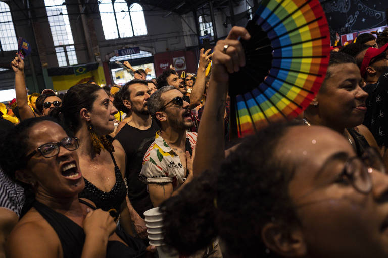 Veja fotos de blocos no pré-Carnaval de São Paulo