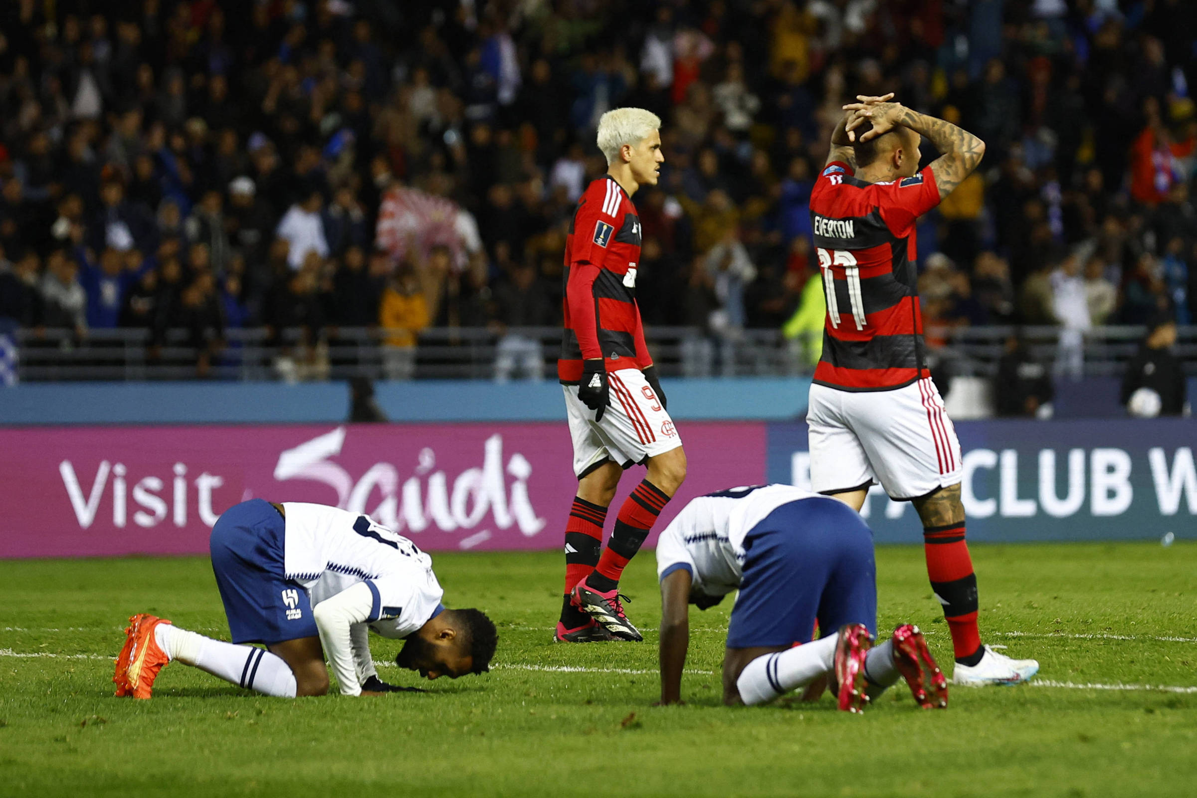 Flamengo é eliminado do Mundial de Clubes pelo Al Hilal - 07/02/2023 -  Esporte - Folha