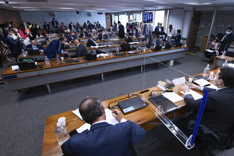 PL planeja candidaturas avulsas para principais comissões do Senado