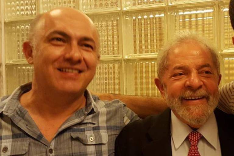 O professor João Feres Jr., com o presidente Lula