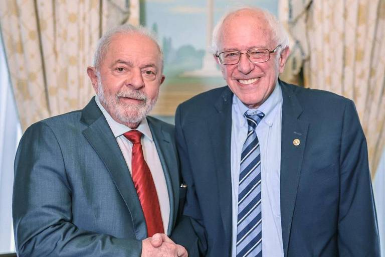O presidente Luiz Inácio Lula da Silva (PT) ao lado do senador americano Bernie Sanders, em Washington