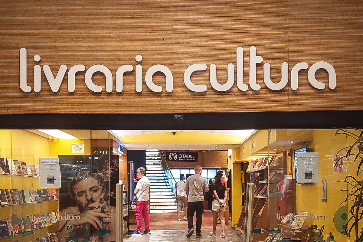 A Grande Mestra E Mãe - Livrarias Curitiba