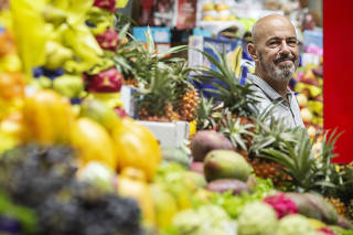 ***Epecial Mercado Municipal de SP 90 anos***  Retrato de Aldo Bonametti, 55, presidente do grupo que administra o  Mercado Municipal que faz 90 anos