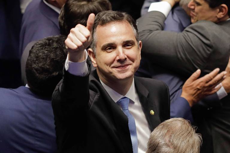 Rodrigo Pacheco após ser reeleito como presidente do Senado