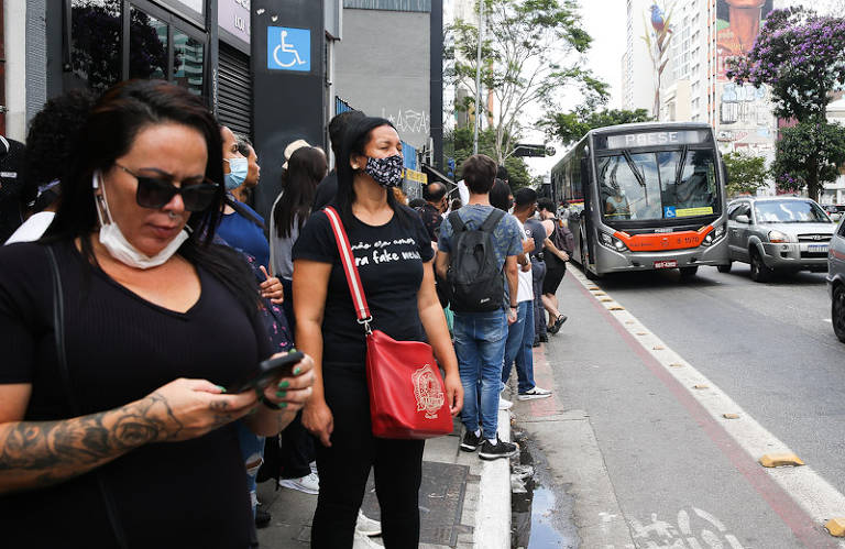 Carteira Google: como comprar bilhete de metrô e trem em SP? - TecMundo