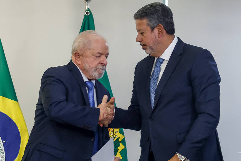 Lira diz que articulação é maior problema de Lula e cobra Padilha e Rui Costa