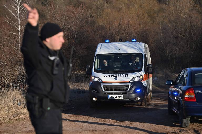 Bulgária encontra 18 corpos de migrantes em caminhão abandonado