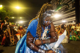 Carnaval em Sao Paulo: Desfile do Bloco Ilu Oba de Min na av Ipiranga no centro de Sao Paulo