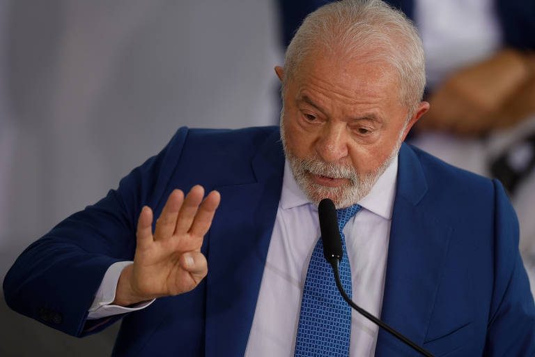 Lula escolhe embaixador para Cuba e desfaz distância iniciada com impeachment