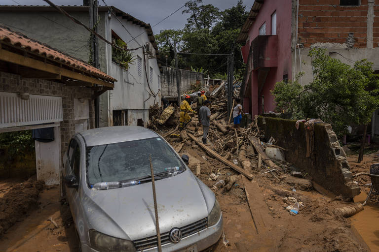 Dono de hotel na Barra do Sahy critica falta de aviso de tempestade