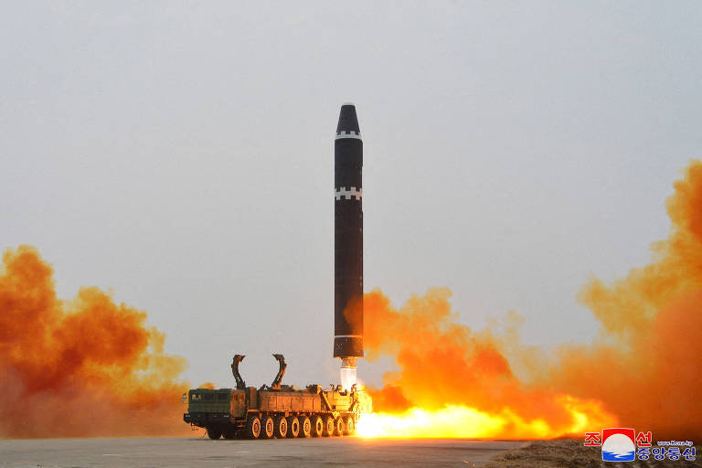 Coreia do Norte testa mísseis e fala em 'capacidade mortal de contra-ataque nuclear'