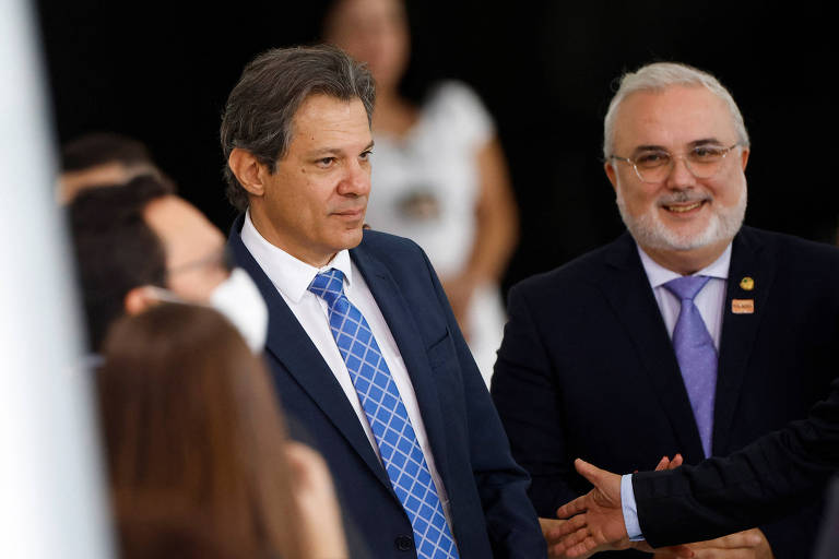 O ministro da Fazenda, Fernando Haddad (esq.) e o presidente da Petrobras, Jean Paul Prates