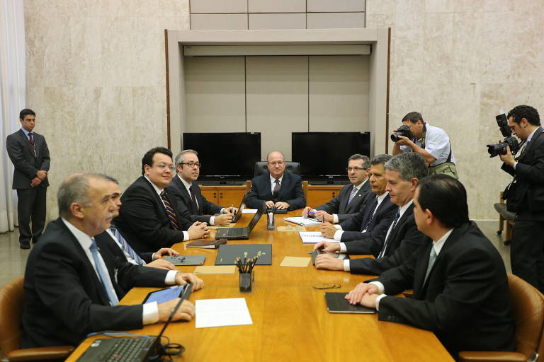 O então presidente do Banco Central, Ilan Goldfajn, comanda reunião do Copom em 2016 