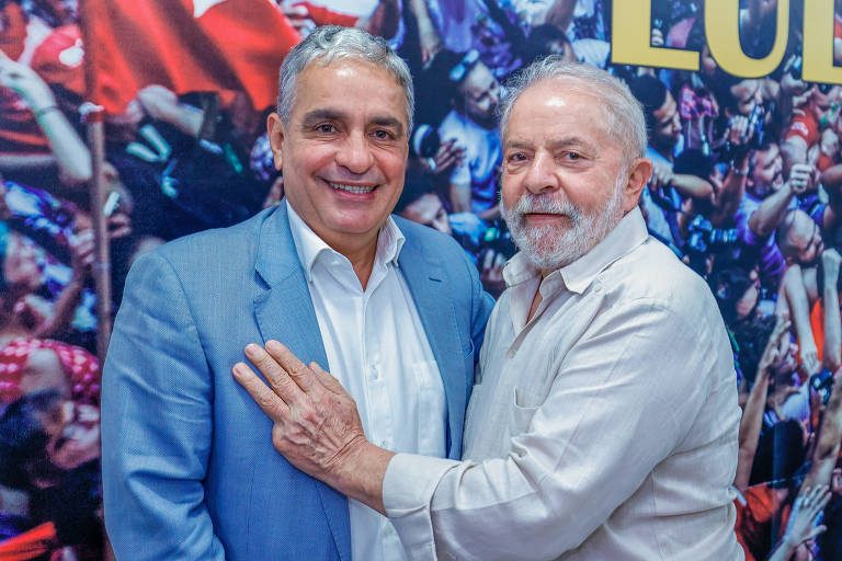 Lula (PT) e o então deputado estadual André Ceciliano (PT) em evento de campanha eleitoral no Rio de Janeiro

