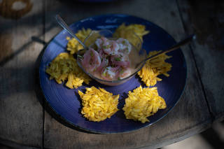 Shrimp ceviche with plantains at El Canto de la Caracola, a restaurant in Rincn del Mar, Colombia, Jan. 29, 2023. (Federico Rios/The New York Times)