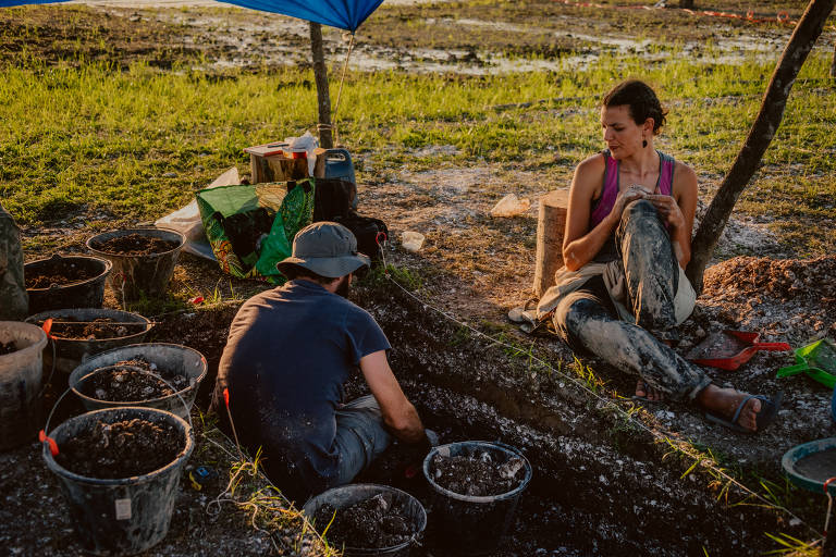 Os bastidores de uma expedição arqueológica a um sambaqui do Pará