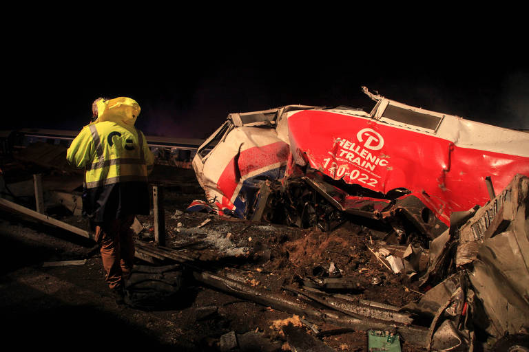 Colisão de trens na Grécia deixa ao menos 36 mortos e 85 feridos