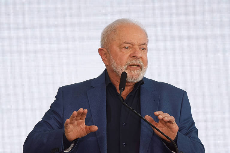 Lula diz que aplicativos exploram trabalhadores de forma nunca vista na história