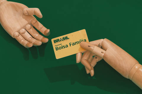 São Paulo, SP, Brasil, 19-03-2020: Still objetos. Cartão Bolsa Família. (foto Gabriel Cabral/Folhapress)